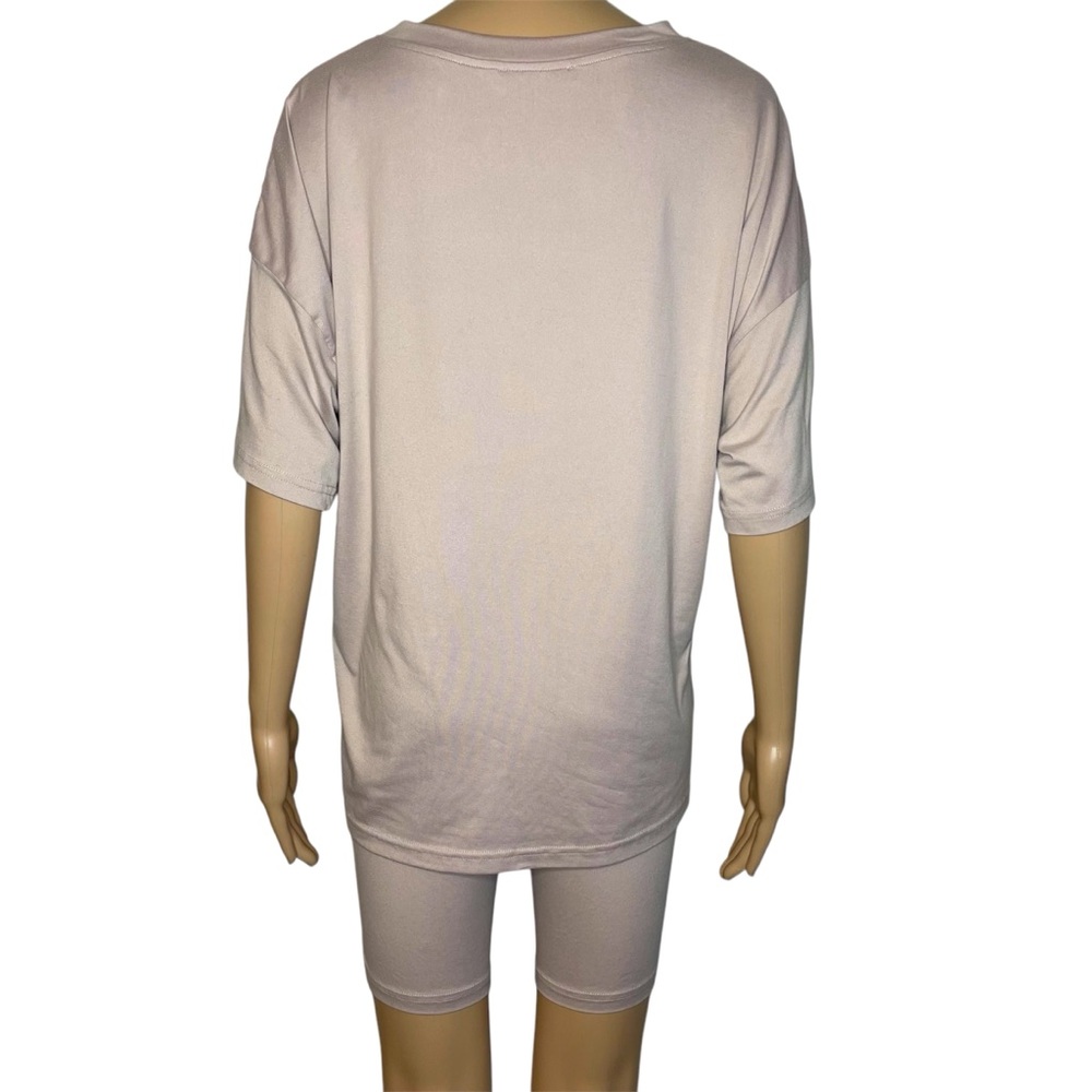 Simplee Solid Beige Super Soft Oversized Crewneck T-Shirt & Biker Shorts Set - Picture 4 of 12